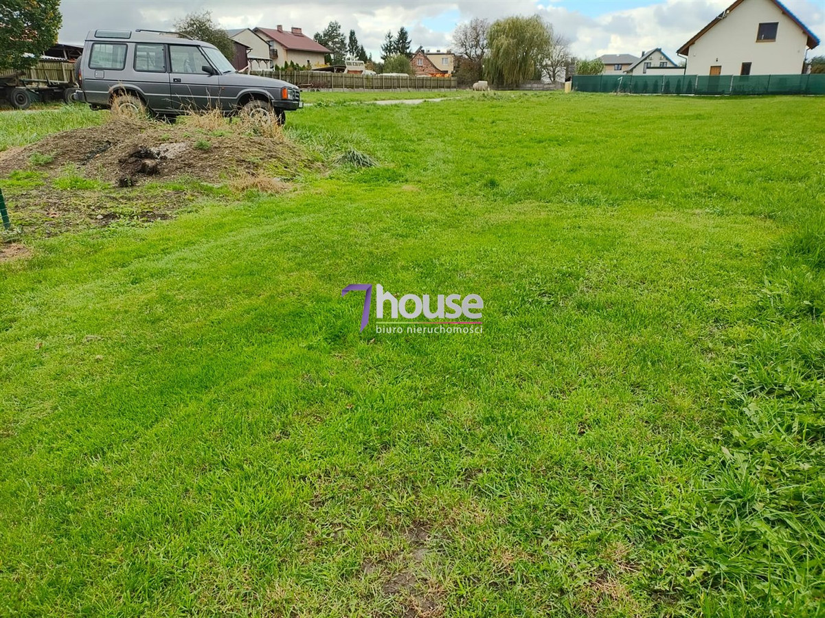 Działka budowlana 633 m² w spokojnej okolicy - Widok 3