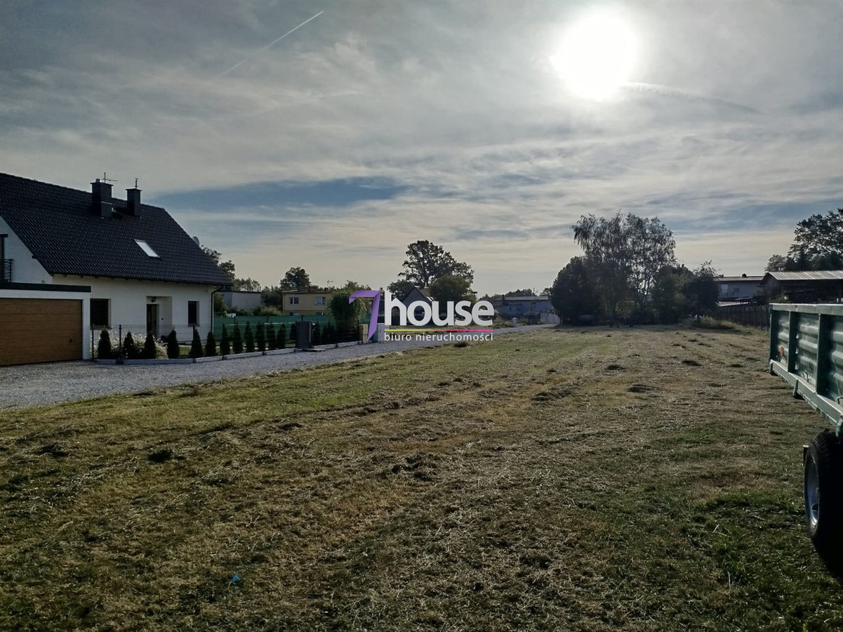 Urokliwa działka 642 m² z własną prywatną drogą - Widok 5