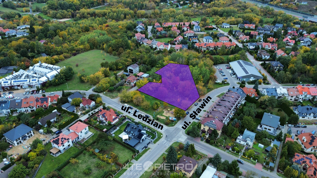 Działka usług komercyjnych przy ul. Lędzian/Sławin