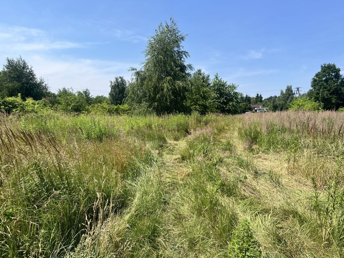 Działka o pow. 902 m² pod zabudowę domu - Widok 4