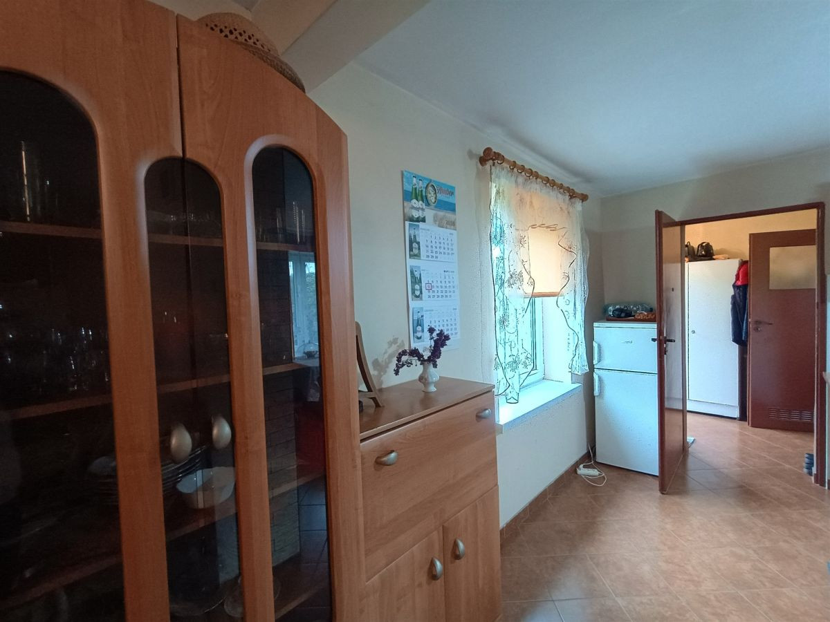 House in Lutomiersk, powiat pabianicki - Więcej