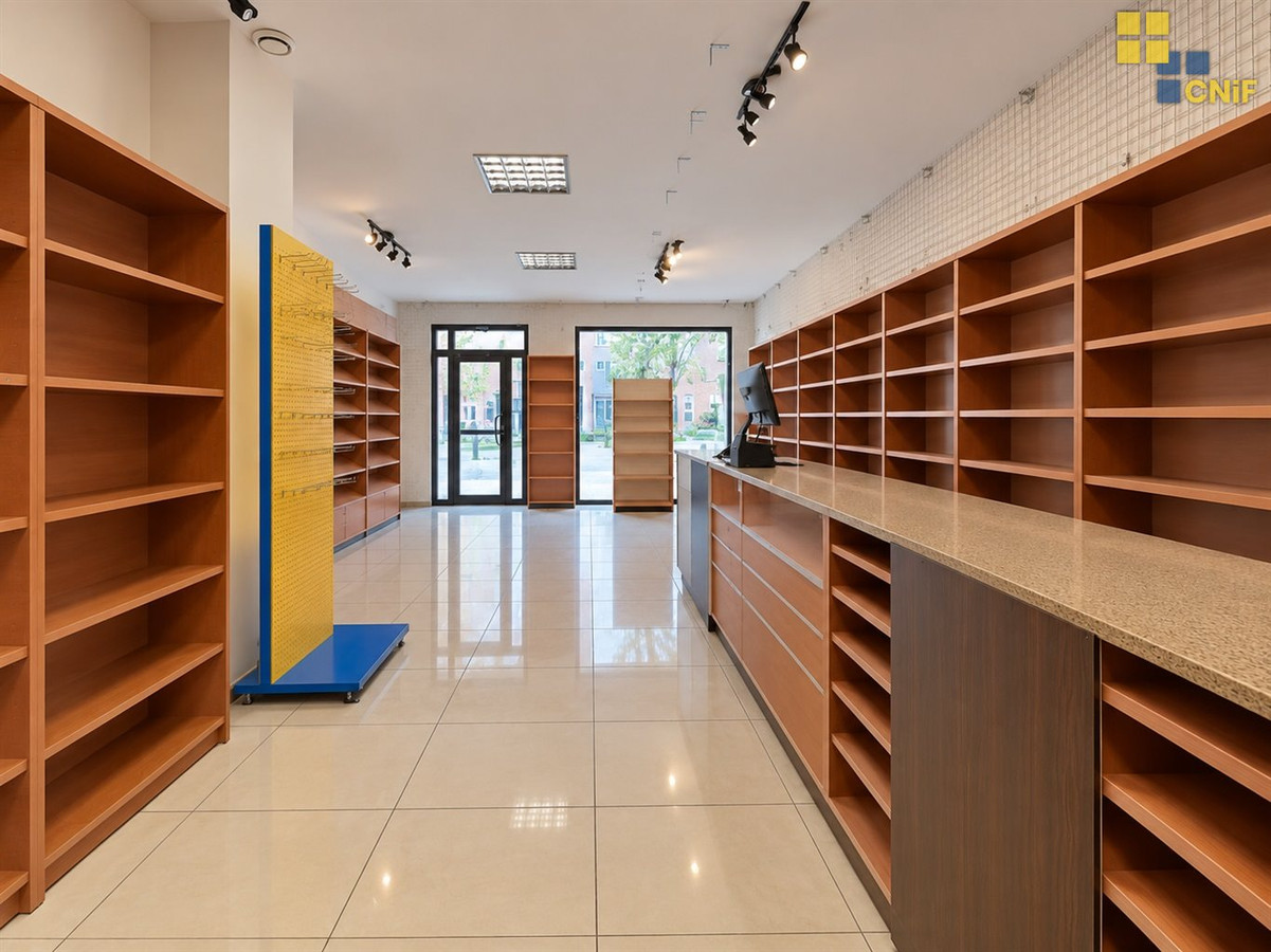 Atrakcyjny lokal w centrum Lublińca - Widok 4