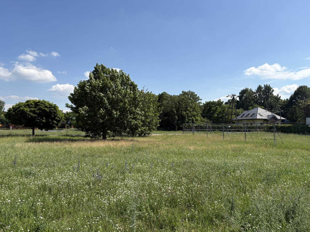 Działka budowlano-usługowa z MPZP 675 m² | blisko centrum Żyrardowa - Widok 2