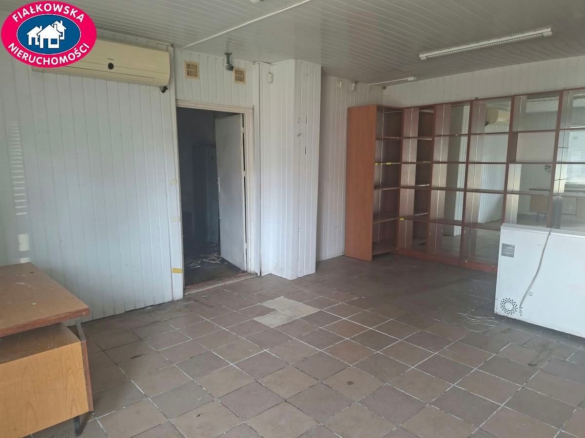 Obiekt na sprzedaż, Bartniki, 71.00 m² - Więcej