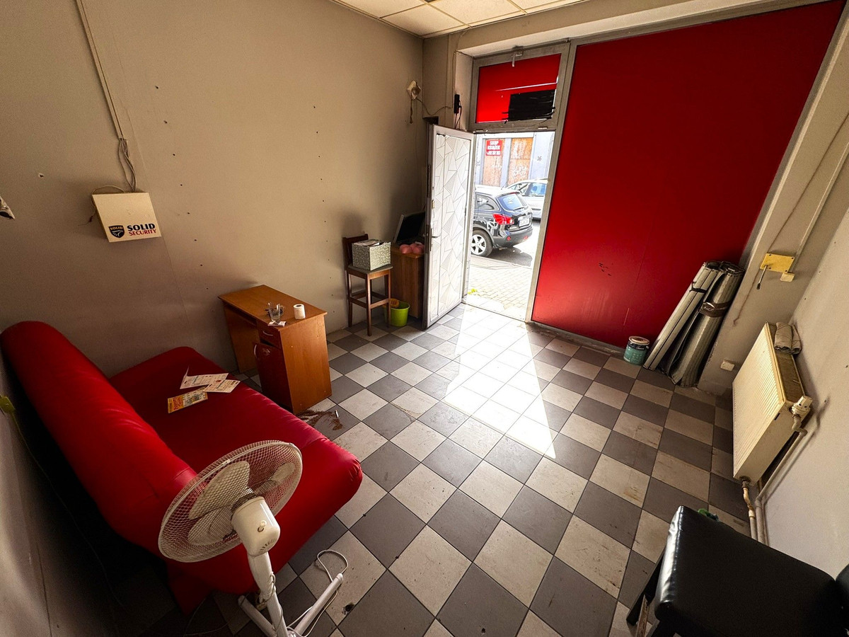 Lokal Usługowo-Handlowy 25 m² z Witryną w Centrum - Próchnika 13 - Widok 4