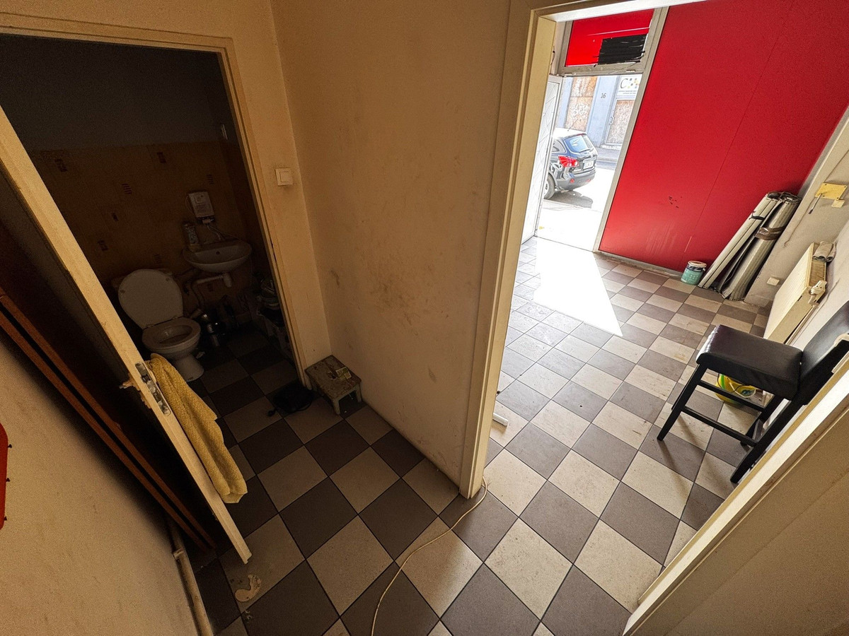 Lokal Usługowo-Handlowy 25 m² z Witryną w Centrum - Próchnika 13 - Widok 5