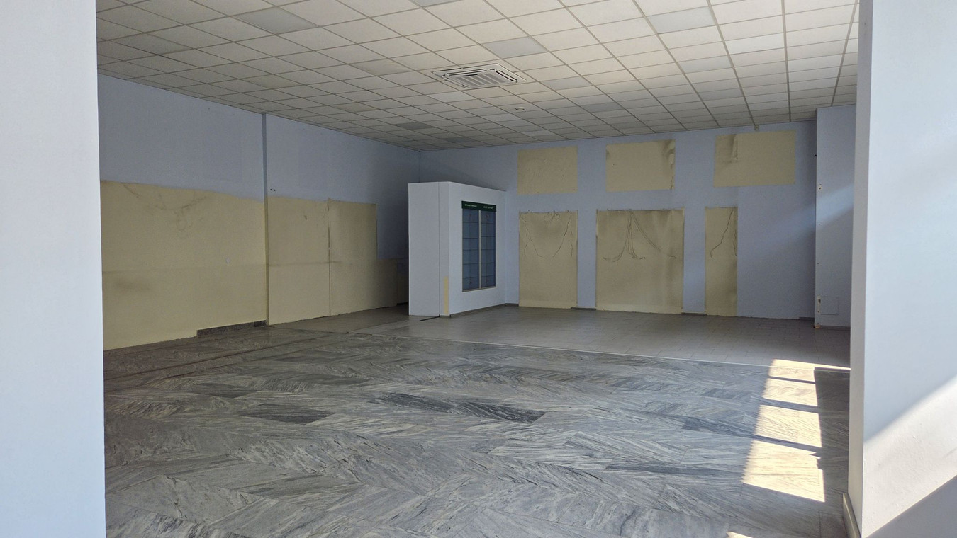 Lokal handlowy w Pawilonie - Widok 2