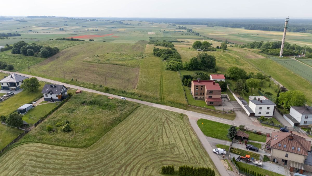 Działka budowlano rolna Woźniki 16974 m² - Więcej