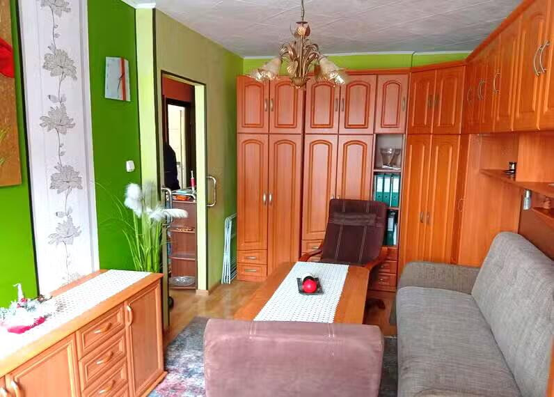 Apartment in Zabrze, Osiedle Matejki, Centrum - Widok 2