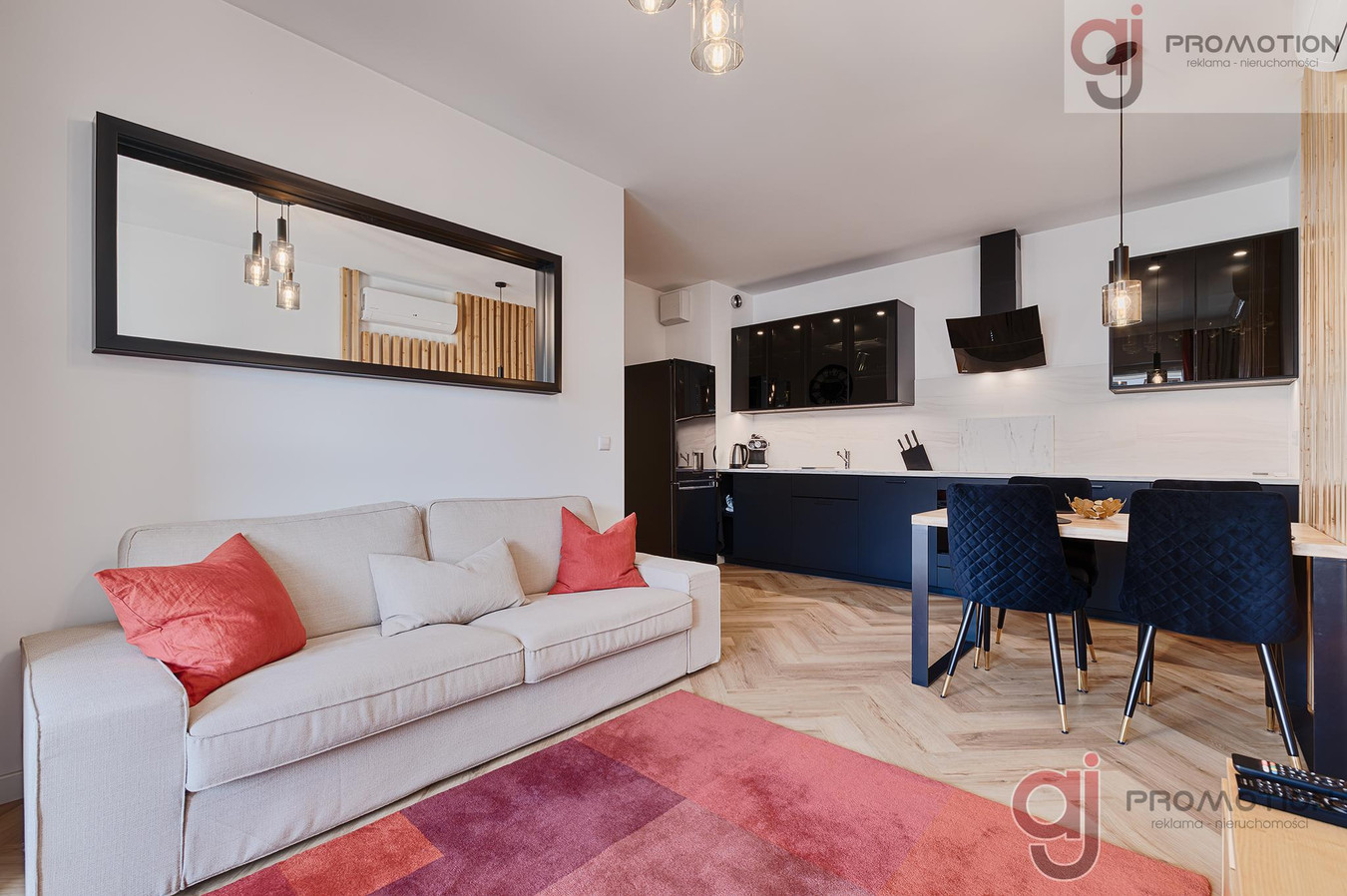 Apartment in Łódź, Śródmieście - View 2