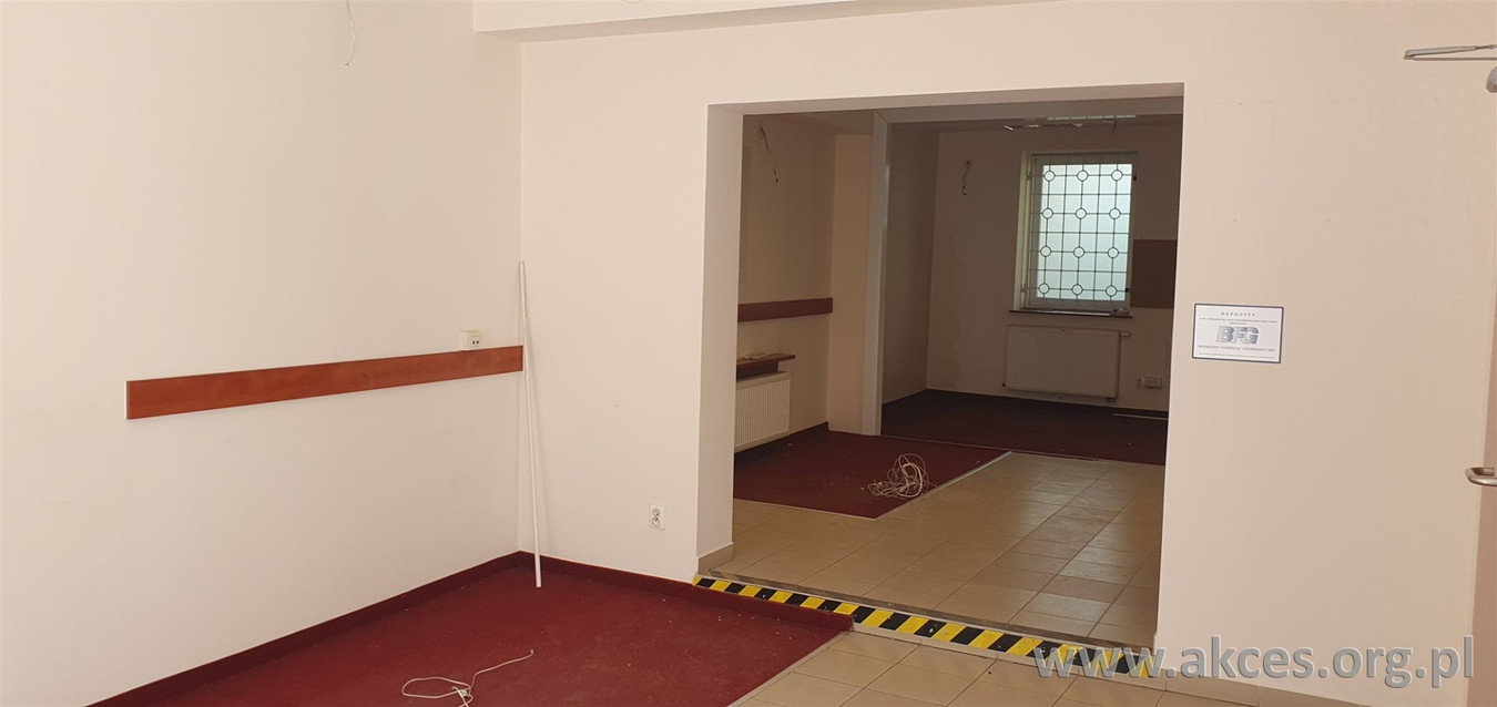 Lokal 100 m² centrum Piaseczna 7000zł - Widok 2
