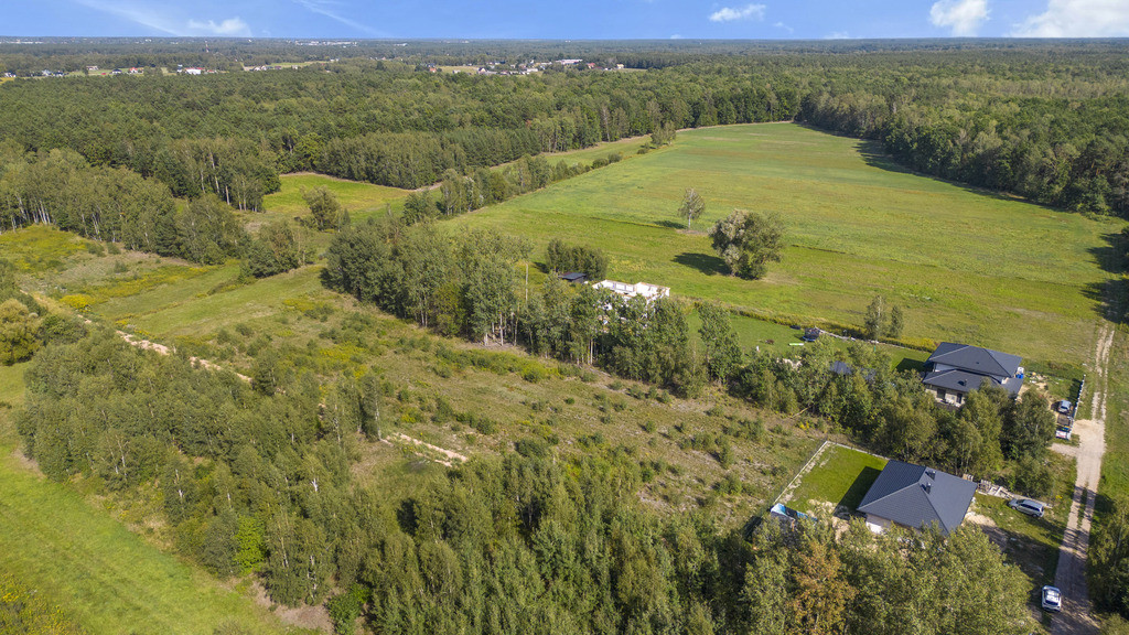 ✅ Zobacz> Działka budowlana pod lasem> 1102 m²✅ - Więcej