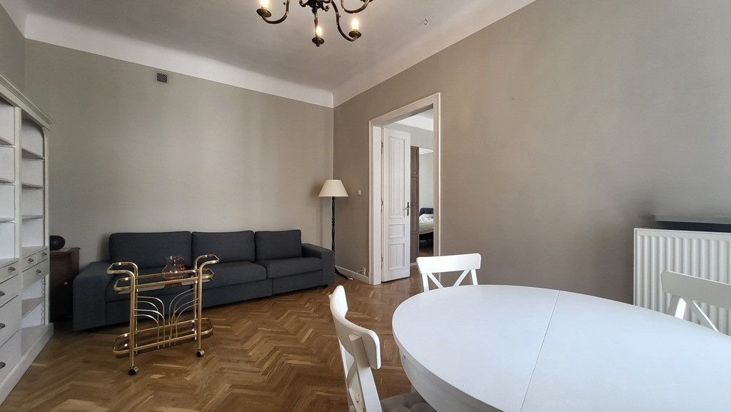 Apartment in Warszawa, Śródmieście - Więcej