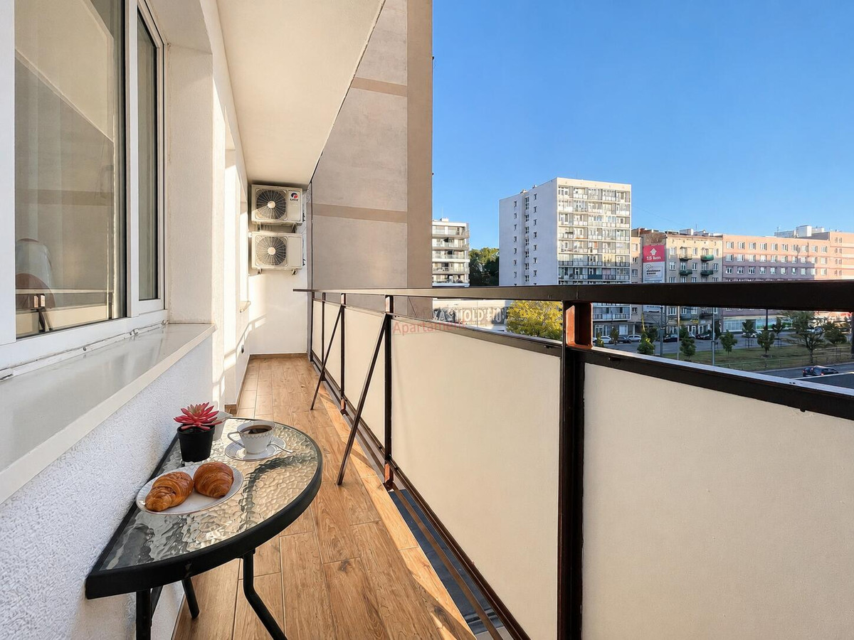 0% prowizji | Lux | Klimatyzacja | Garderoba | Loggia | Park | Metro - Więcej