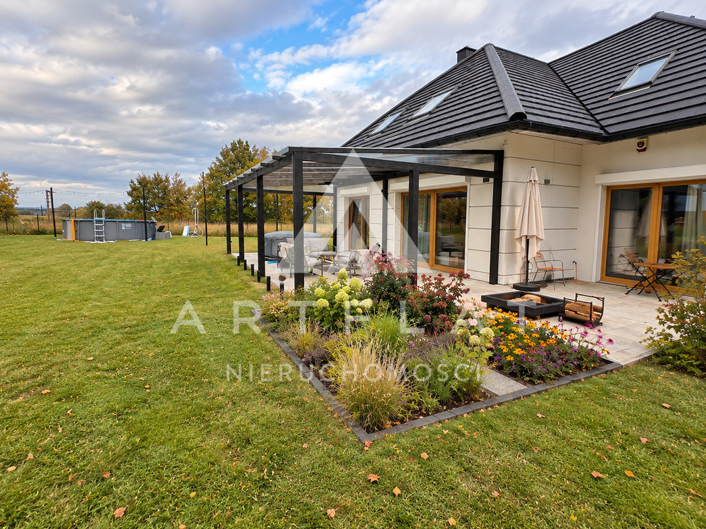 Ev, 264 m², arsa 3112 m²