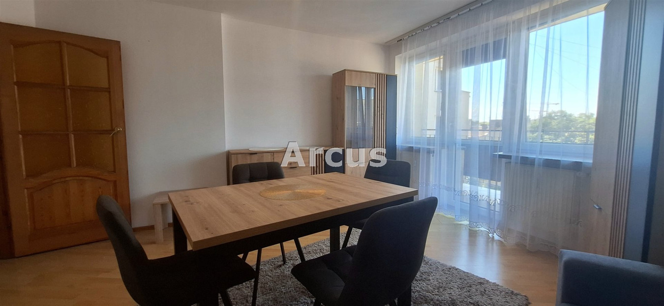 Apartment in Tarnów, Osiedle Starówka, Śródmieście - Widok 4