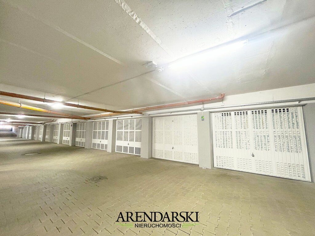 GARAŻ W TOPOWEJ LOKALIZACJI - Widok 2