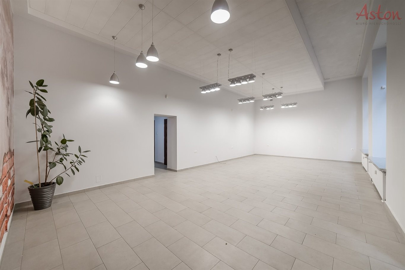Tychy Plac Baczyńskiego, lokal na wynajem - Widok 2
