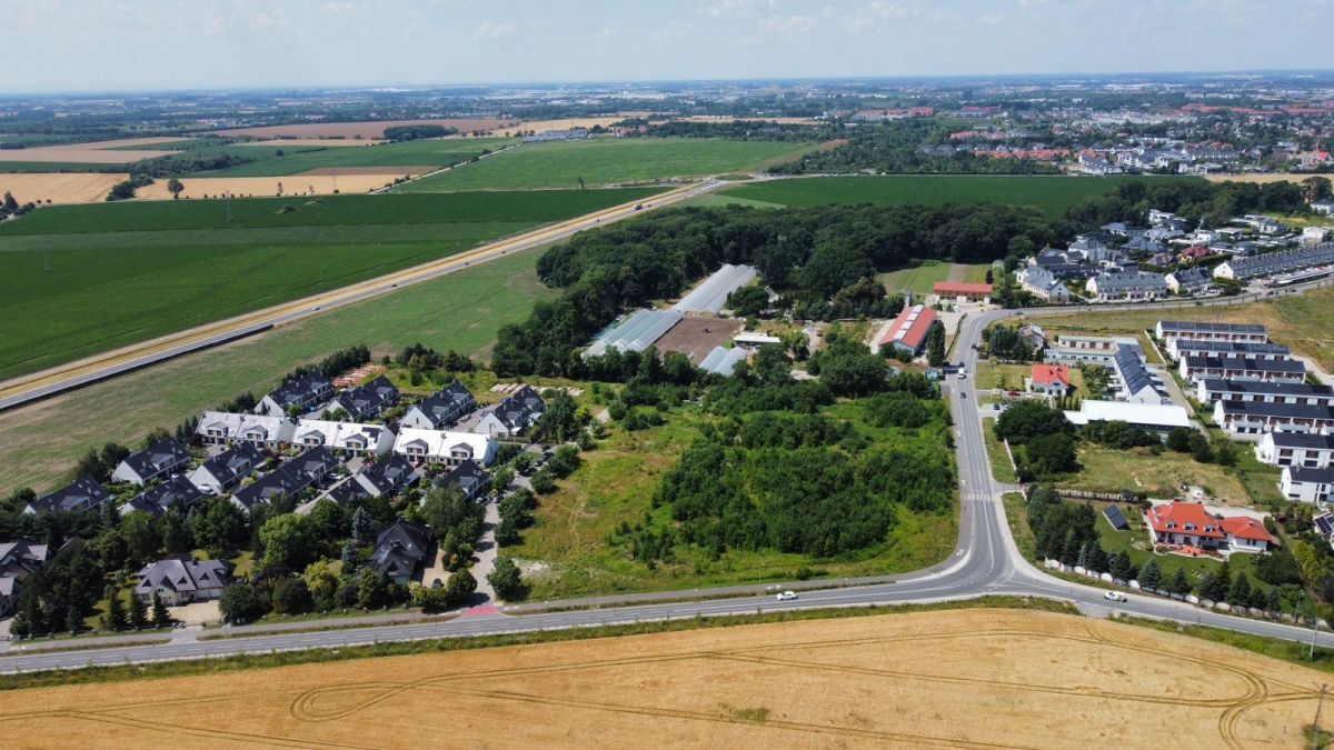 Pod jednorodzinkę i bliźniaki przy granicy miasta - Widok 3
