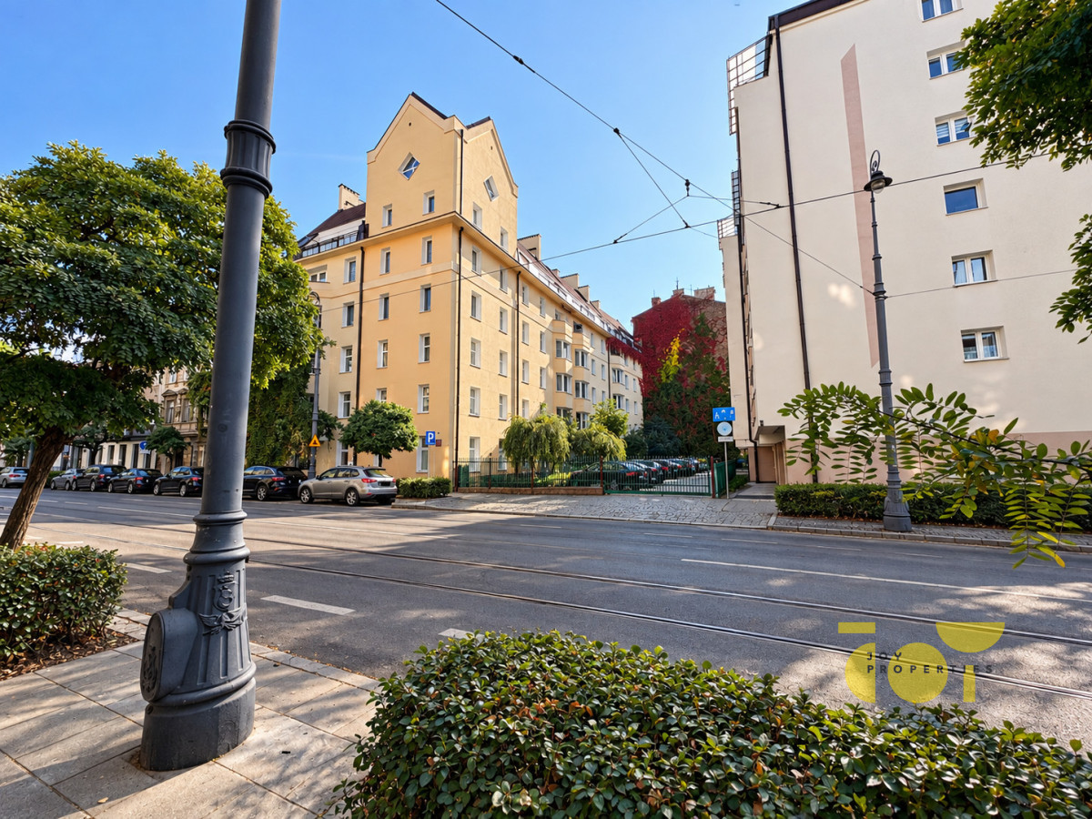 Lokal 140 m² Nowa Praga: 6 pokoi, metro, tramwaj - Widok 2