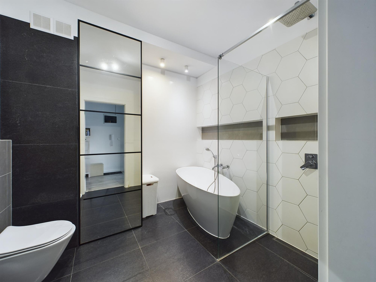 Apartment in Olsztyn, Śródmieście - Widok 4