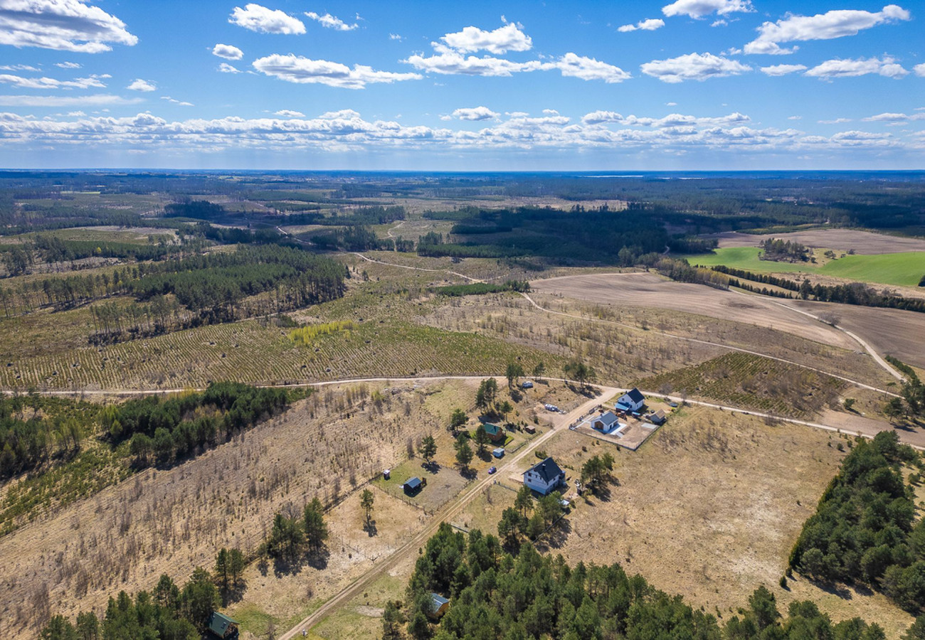 Zabudowa jednorodzinna | Las | Jezioro - Więcej