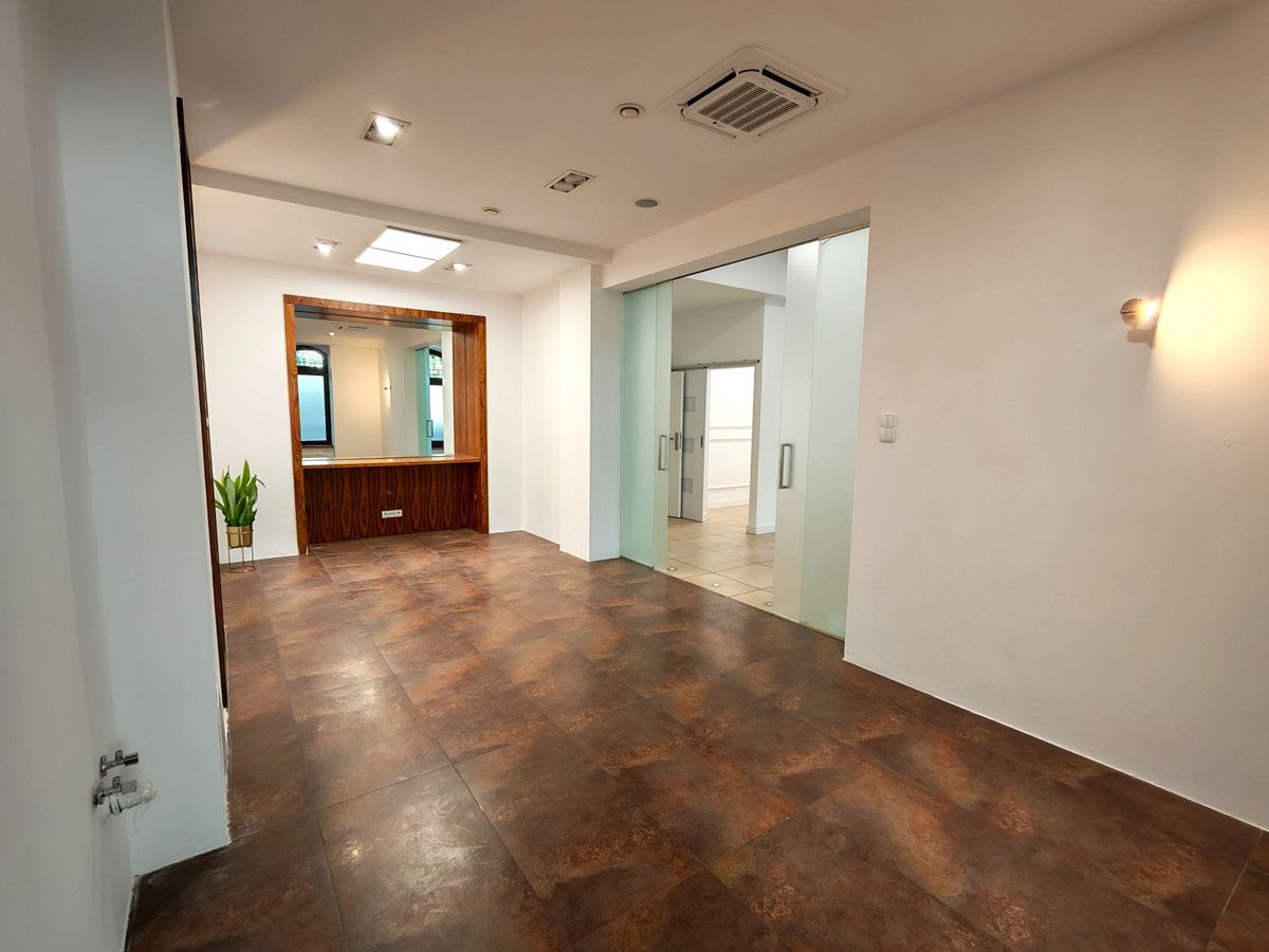 Centrum Wrocławia! Lokal 140 m² z Parkingiem | Wykończony LUX| 0% Prowizji - Widok 2