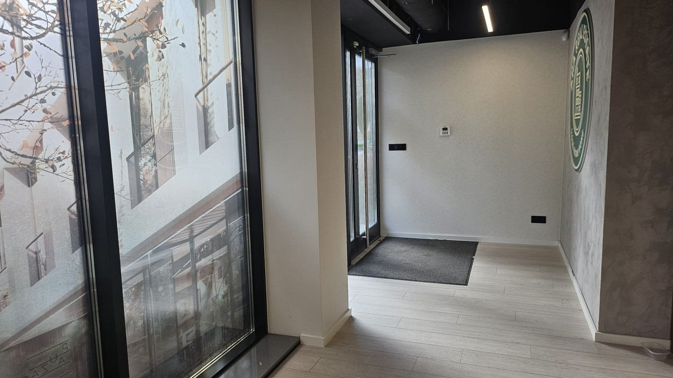 Wynajmę – lokal usługowy, parter ul. Barska 26, Warszawa - Więcej