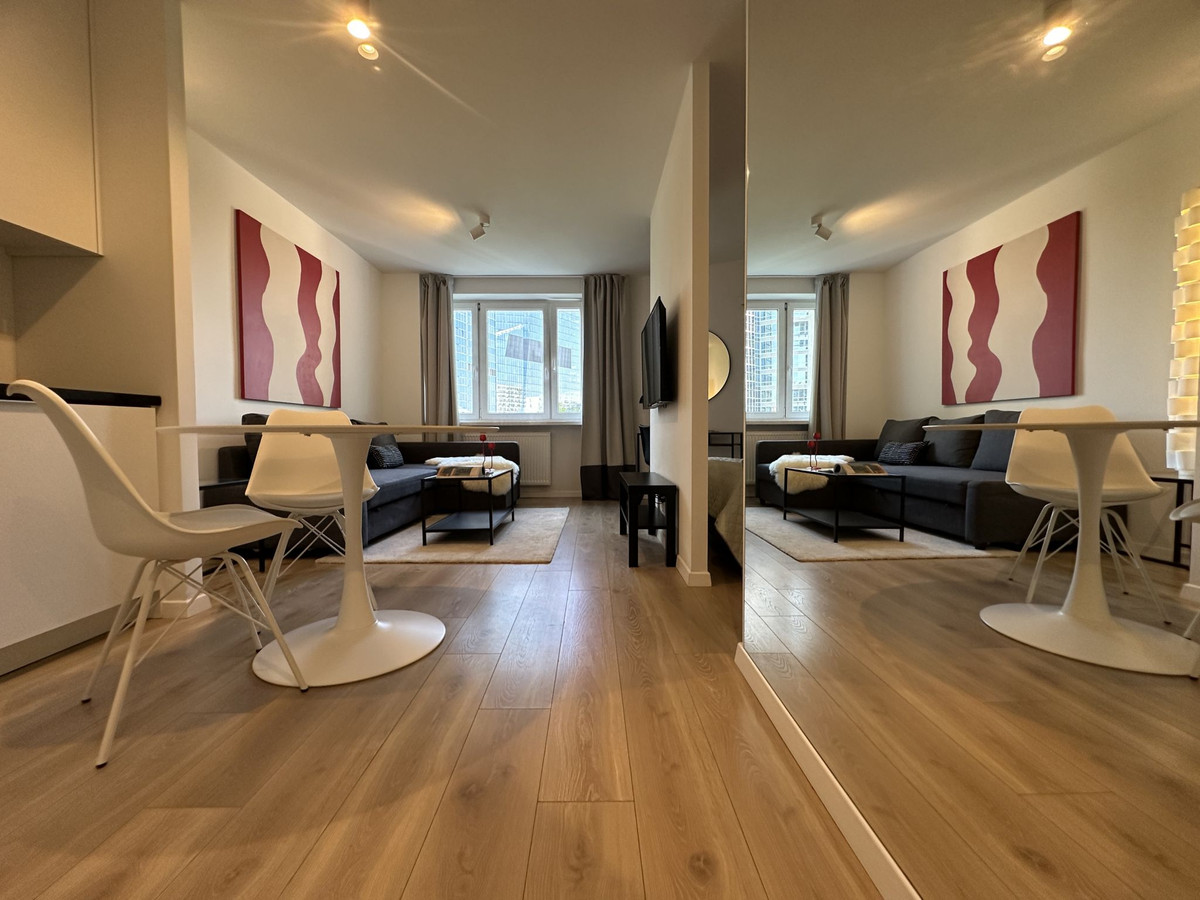 Apartment in Warszawa, Żelazna Brama, Śródmieście - Widok 2