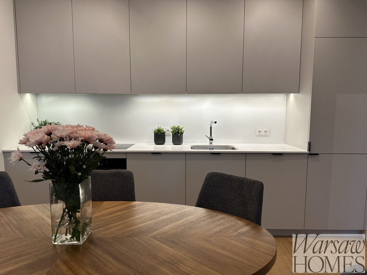 Apartment in Warszawa, Mirów, Śródmieście - Widok 2