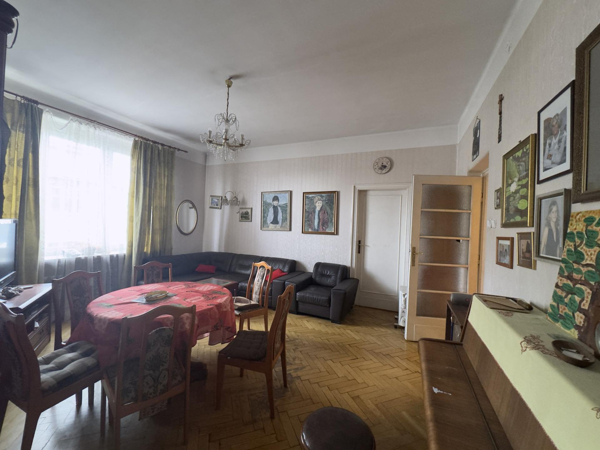 2-værelses lejlighed, 102 m²
