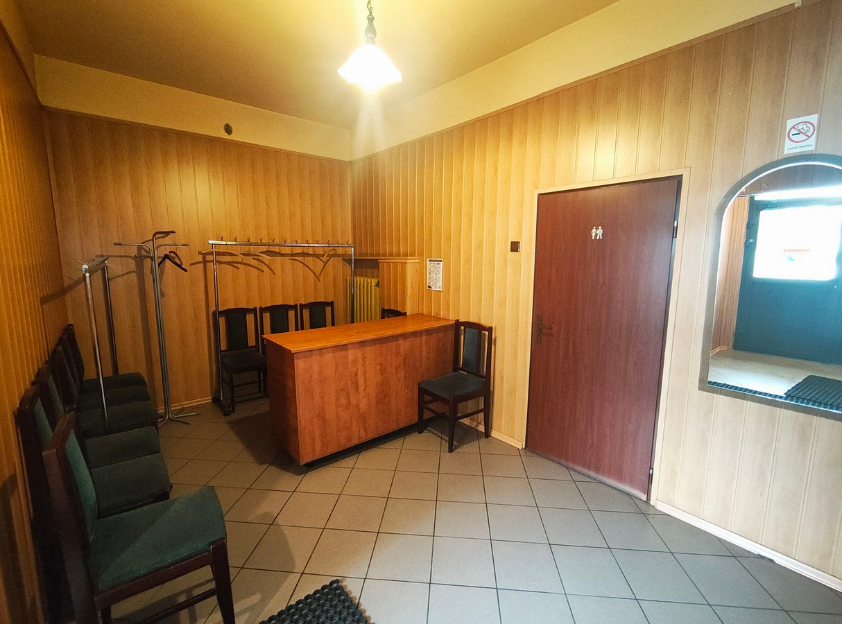 Lokal z salą bankietową i kuchnią, blisko PKP - Widok 4