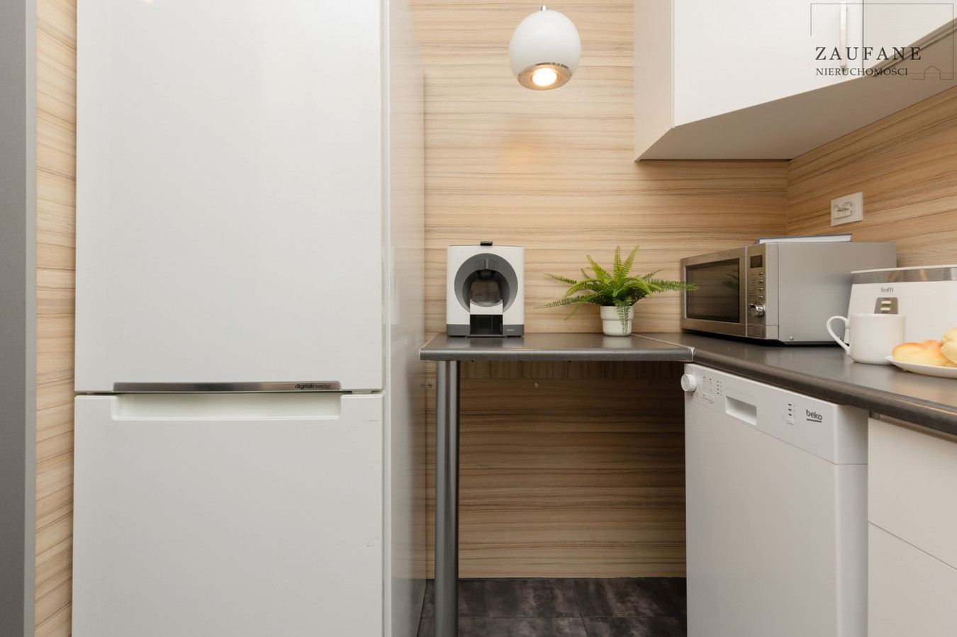 Apartment in Warszawa, Żelazna Brama, Śródmieście - Więcej