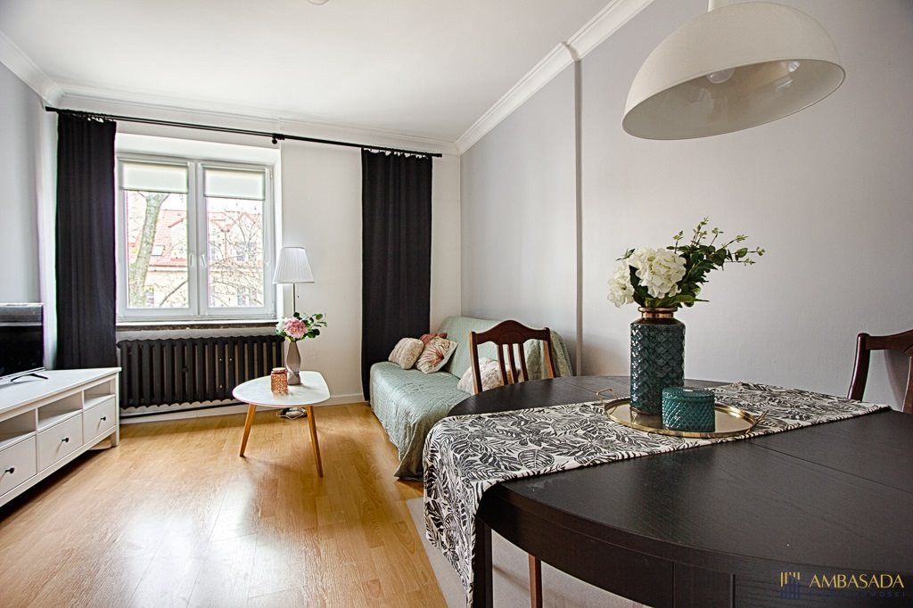 **2 POKOJE W CENTRUM MIASTA**