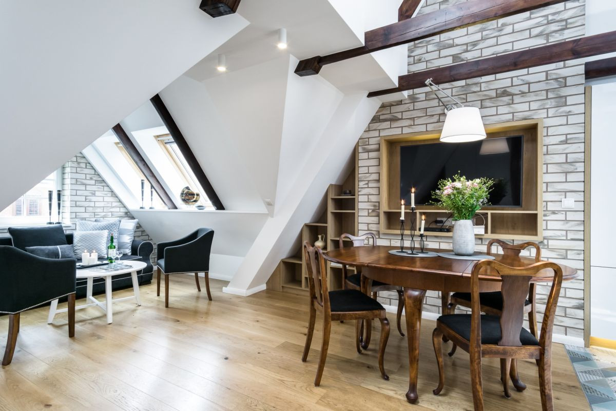 Główne Miasto | 46 m² | Sypialnia + antresola |SKM - Więcej