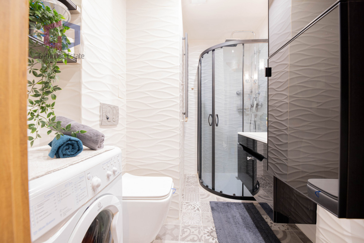 Apartament na starówce z widokiem na wysoką bramę - Widok 4