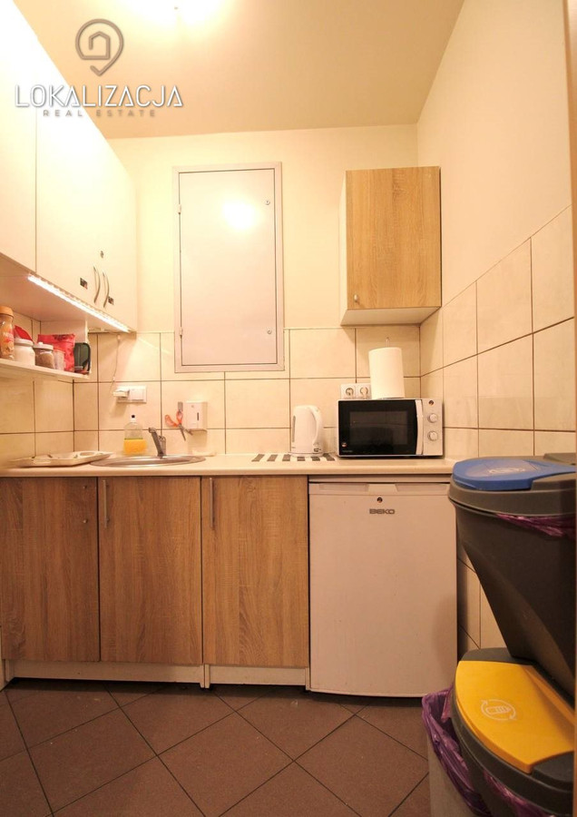 Biuro 30 m² blisko centrum z bezpłatnym parkingiem - Widok 5