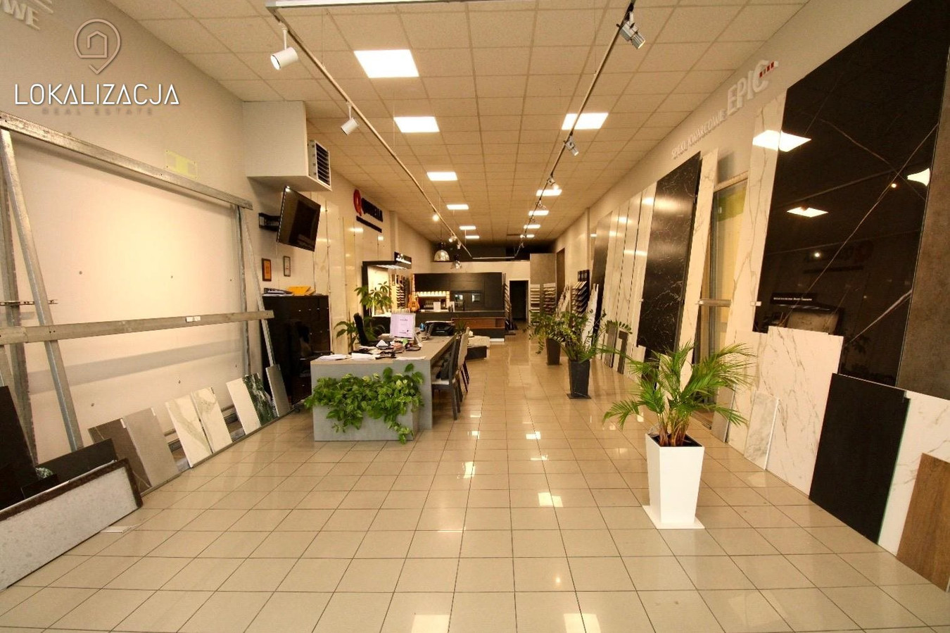Lokale hadlowo-usługowe 80-180 m2 Zakopiańska