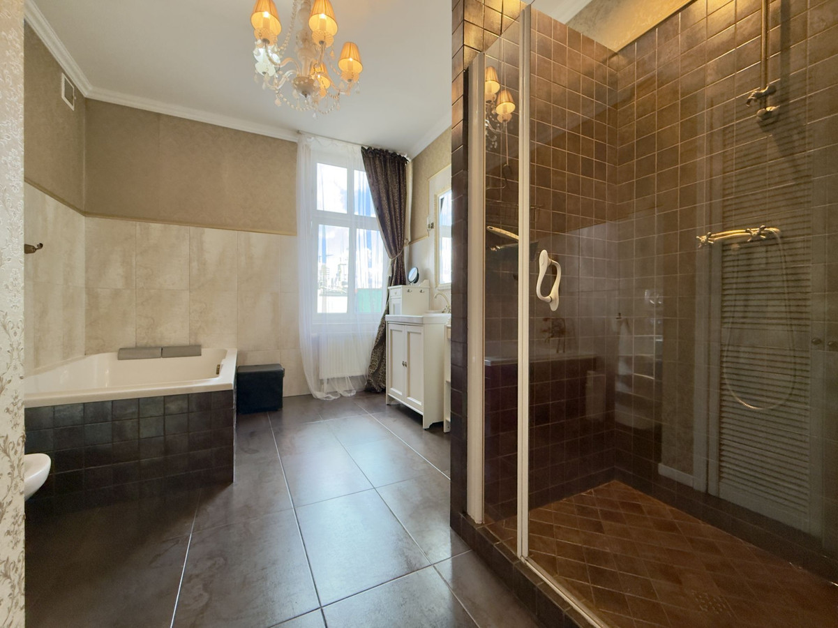 Apartment in Katowice, Śródmieście - Widok 5