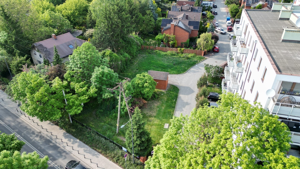 Działka inwestycyjna 707 m²/ OCHOTA - Więcej
