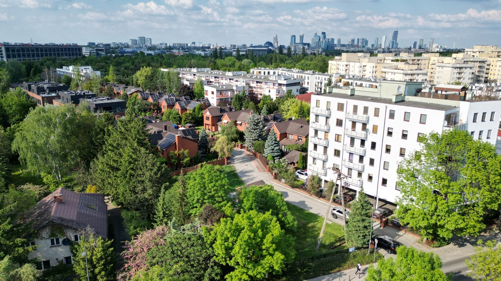 Działka inwestycyjna 707 m²/ OCHOTA - Widok 2
