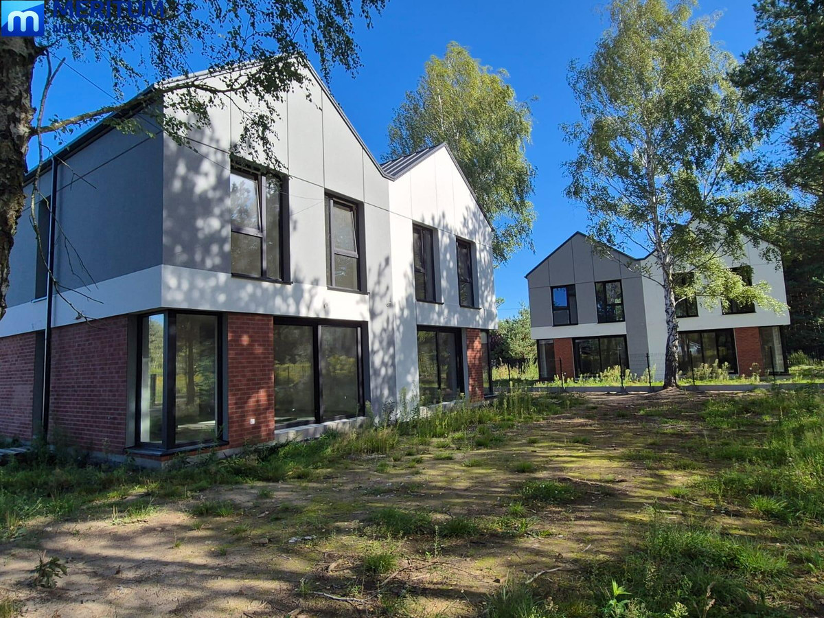 Dom – Żabia Wola, Zalesie - Widok 2