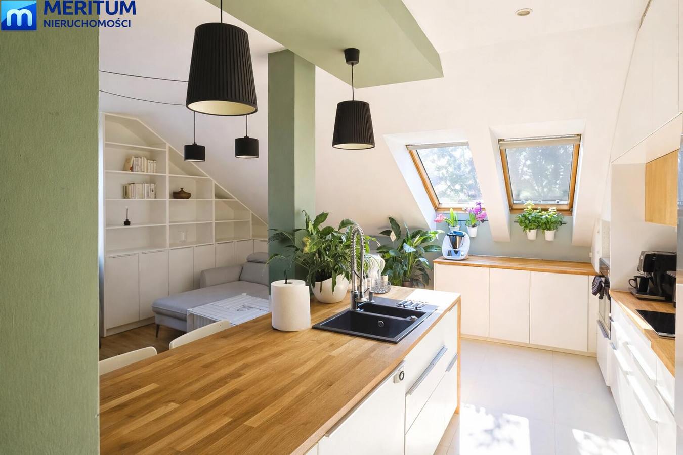 Apartament na zamkniętym osiedlu , blisko centrum Grodziska Maz