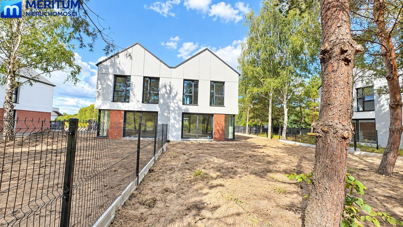 Dom – Żabia Wola, Zalesie - Widok 2