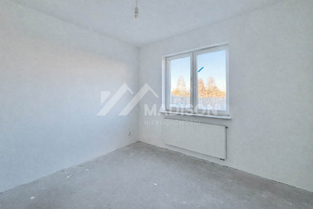 64 m | 3 pokoje | osobna kuchnia | ogródek 39 m - Więcej