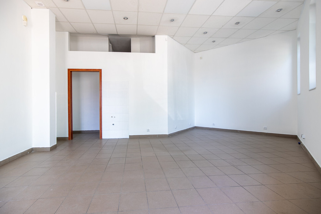 Lokal z witryną| Sprzedaż| 45 m 2 – Rumia - Widok 2