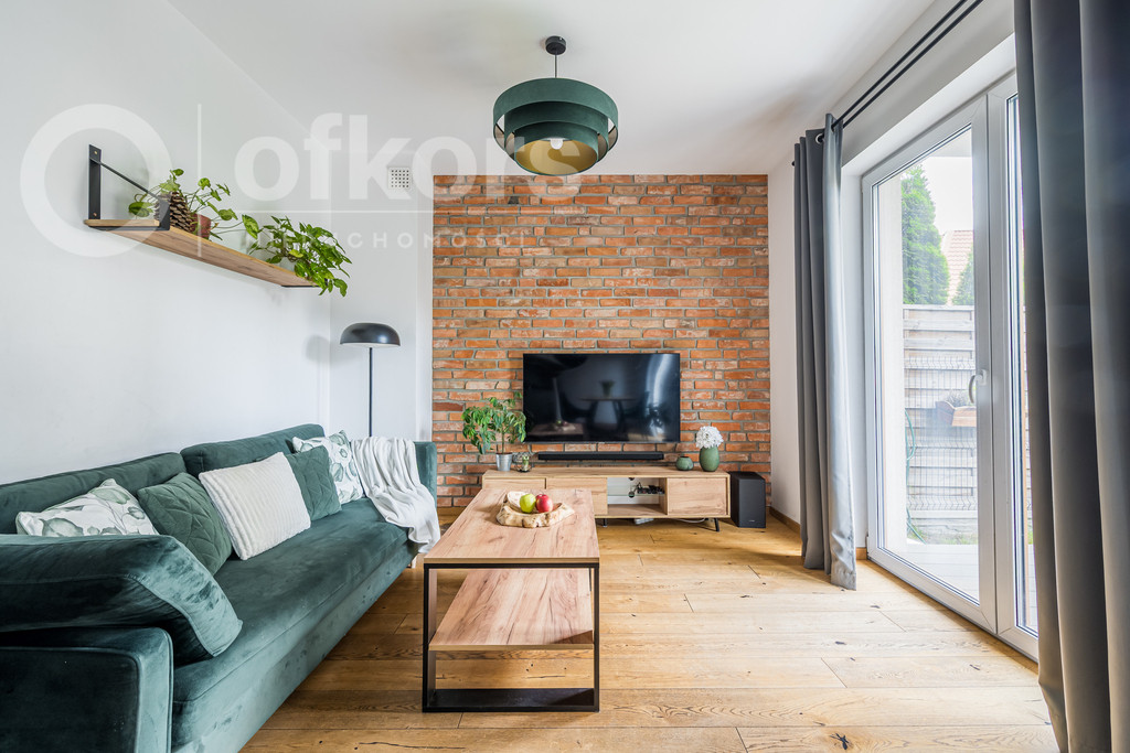 Hus, 108 m², tomt 136 m²