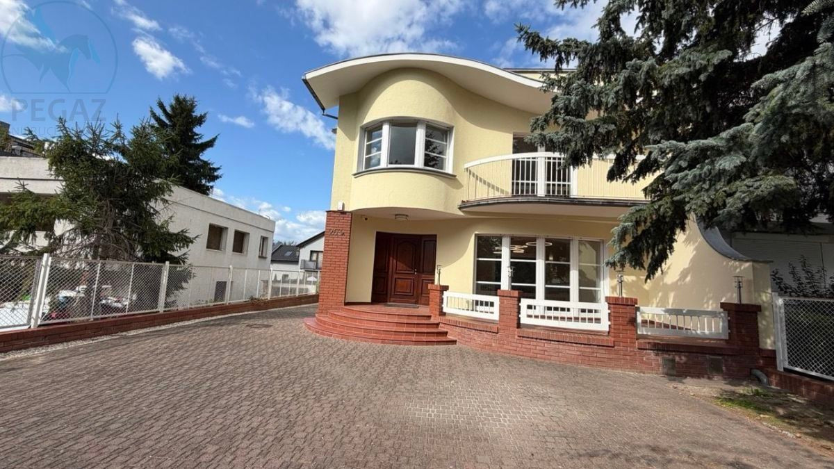 Budynek biurowo usługowy/mieszkalny - Widok 2