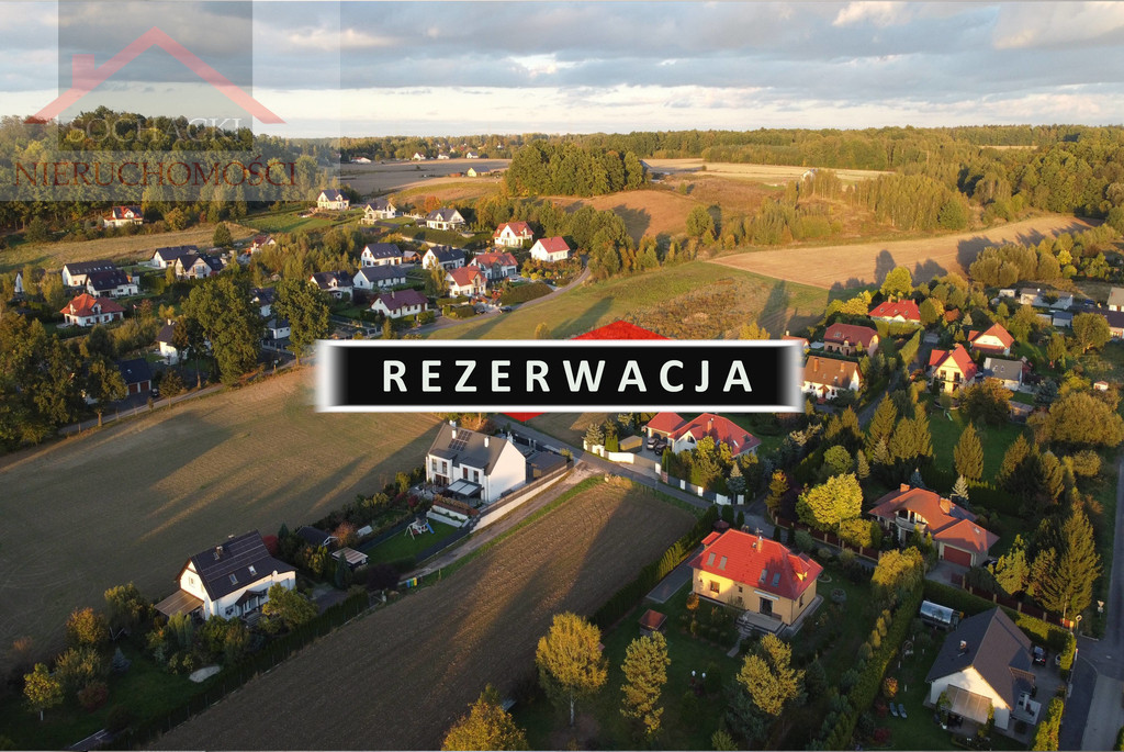Zeme, 3498 m²
