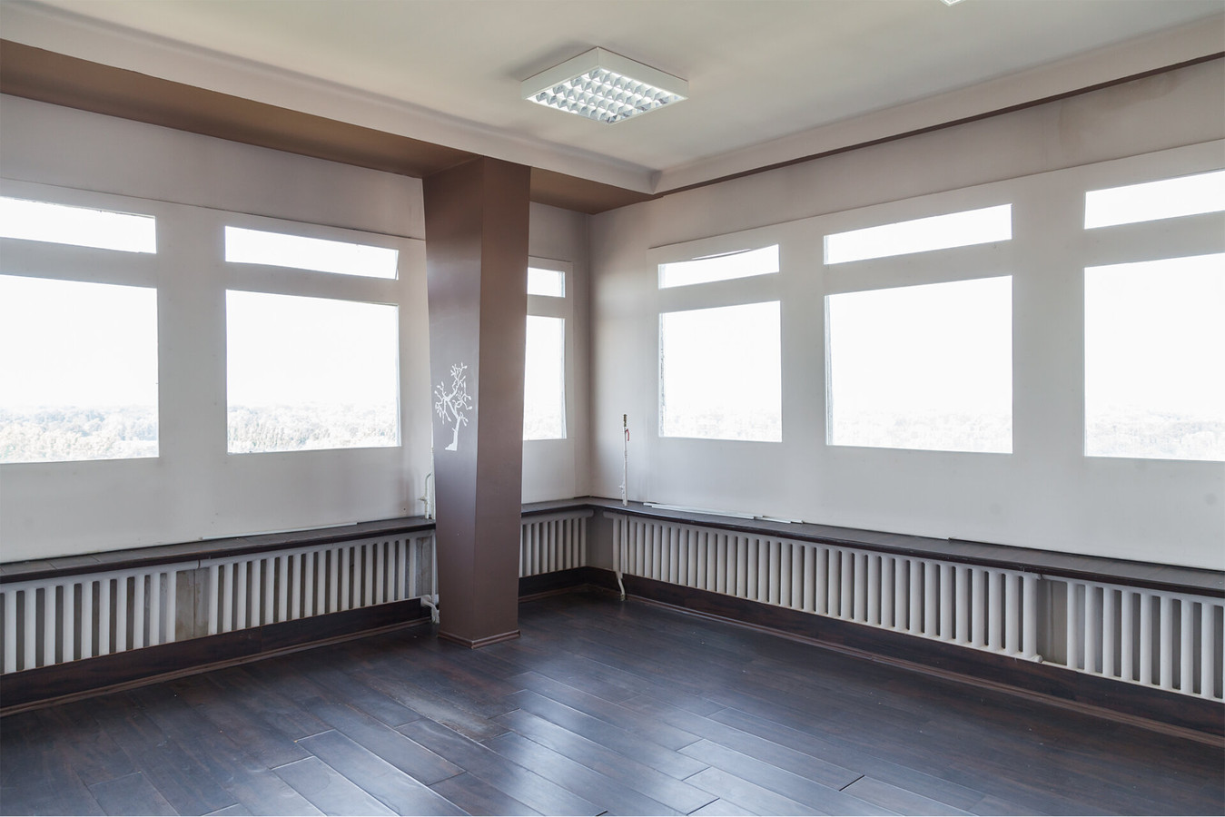 Jasne biuro z 3 pomieszczeniami i panoramicznym widokiem – 59 m² - Widok 4